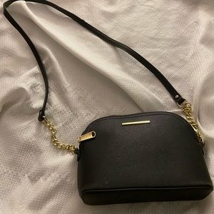 Black Steve Madden bag.